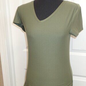 No Boundaries T Shirt Size XS (1)